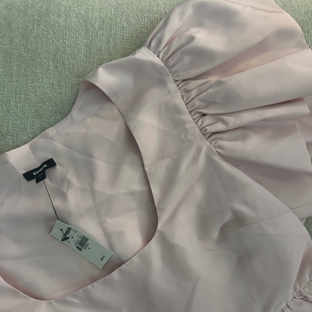 NWT express top